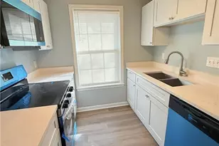 9 Bellows Ct, Greensboro, NC 27407 - Photo 17