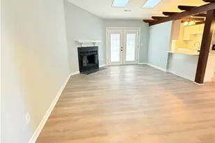 9 Bellows Ct, Greensboro, NC 27407 - Photo 13