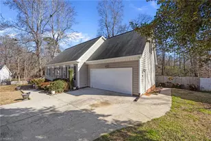 232 Holly Ridge Ln, Mebane, NC 27302 - Photo 33