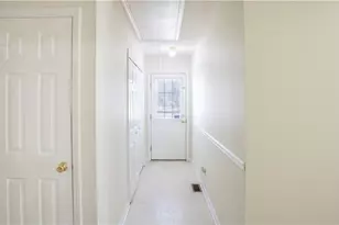 111 Seward Ave, High Point, NC 27265 - Photo 11