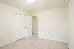 111 Seward Ave, High Point, NC 27265 - Photo 7