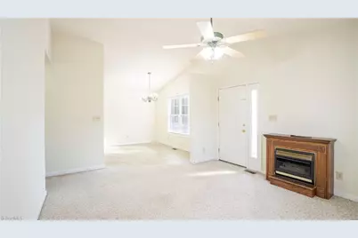 111 Seward Avenue, High Point, NC 27265 - Photo 3