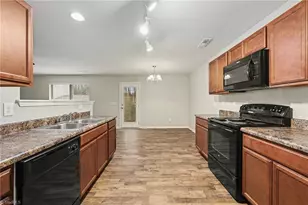 4714 Tuliptree Dr, Greensboro, NC 27455 - Photo 5