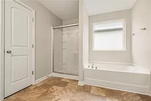 4714 Tuliptree Dr, Greensboro, NC 27455 - Photo 27