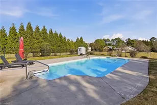 7332 Strawberry Rd, Summerfield, NC 27358 - Photo 31