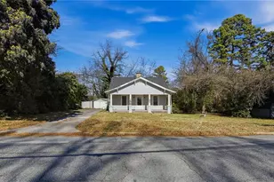 2710 Hayden St, Greensboro, NC 27407 - Photo 3