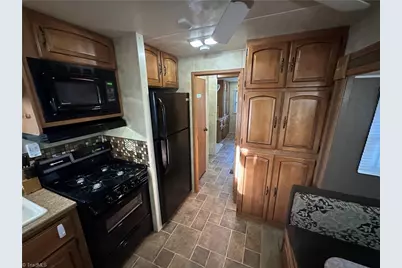 121 Sparrow Lane, New London, NC 28127 - Photo 11