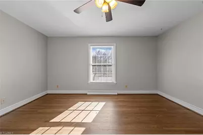 2804 W Cornwallis Drive, Greensboro, NC 27408 - Photo 17