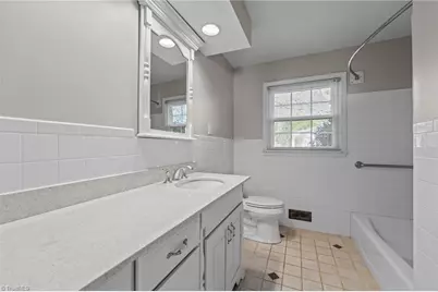 2804 W Cornwallis Drive, Greensboro, NC 27408 - Photo 19