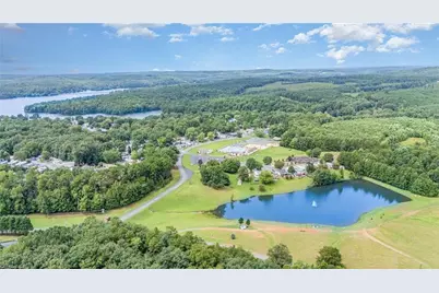 112 Sparrow Lane, New London, NC 28127 - Photo 43