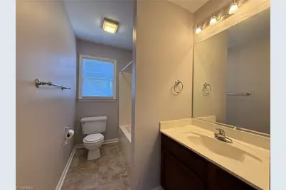 205 Guinevere Court, Winston-Salem, NC 27104 - Photo 17