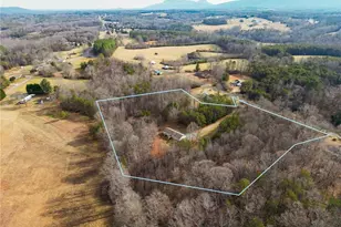 1591 Carson Rd, Pilot Mountain, NC 27041 - Photo 3