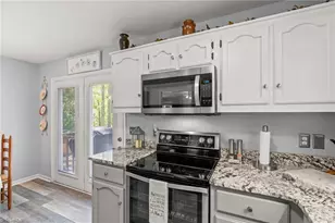 4 Bradsher Ct, Randleman, NC 27317 - Photo 7