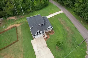 1728 Valleybrook Ct, Clemmons, NC 27012 - Photo 47