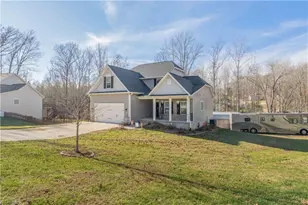 1728 Valleybrook Ct, Clemmons, NC 27012 - Photo 3