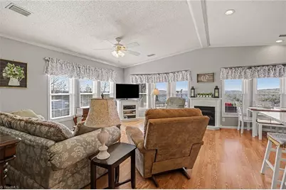 103 Oriole Lane, New London, NC 28127 - Photo 11