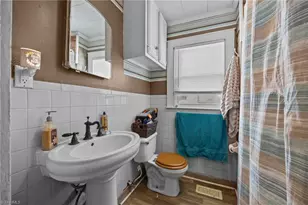 801 Whitsett Ave, Gibsonville, NC 27249 - Photo 15