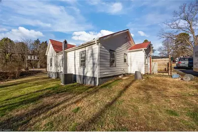 801 Whitsett Avenue, Gibsonville, NC 27249 - Photo 21