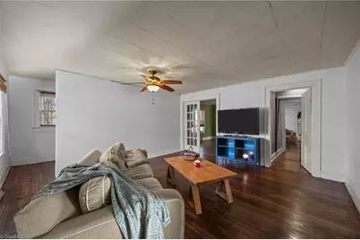 801 Whitsett Avenue, Gibsonville, NC 27249 - Photo 5