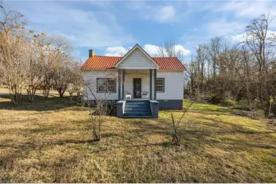 801 Whitsett Avenue, Gibsonville, NC 27249 - Photo 1