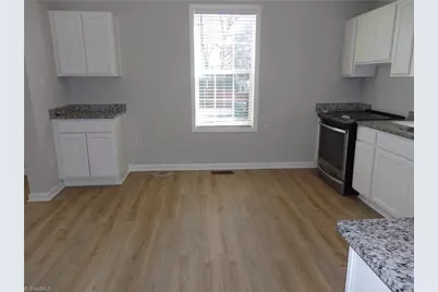 491 W Peacock Avenue, Denton, NC 27239 - Photo 19