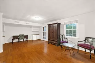 4004 Dogwood Dr, Greensboro, NC 27410 - Photo 21