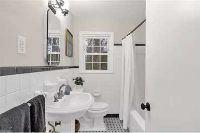 4004 Dogwood Drive, Greensboro, NC 27410 - Photo 19