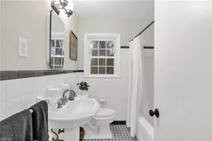 4004 Dogwood Dr, Greensboro, NC 27410 - Photo 19