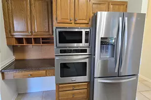 5104 Grist Mill Ct, Greensboro, NC 27455 - Photo 7