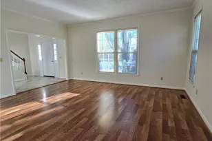 5104 Grist Mill Ct, Greensboro, NC 27455 - Photo 5