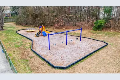 3313-B Regents Park Lane, Greensboro, NC 27455 - Photo 31