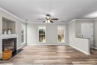 208 Richmond Terrace, Kernersville, NC 27284 - Photo 7