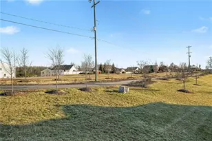 1817 Ridge Creek Dr, Kernersville, NC 27284 - Photo 29