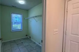 3406 Bent Creek Ct, Greensboro, NC 27410 - Photo 45