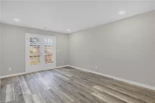 4618 Lawndale Dr, Greensboro, NC 27455 - Photo 23