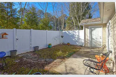 2873 Hyde Place Circle, Winston-Salem, NC 27103 - Photo 33