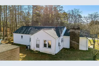 359 Cartpath Road, North Wilkesboro, NC 28659 - Photo 19