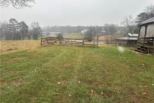 6600 Windsor Rd, Hamptonville, NC 27020 - Photo 15