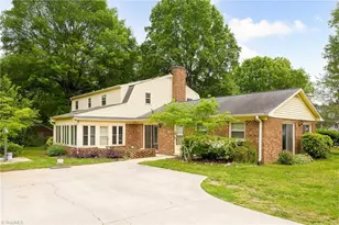 2021 Sunnybrook Dr, Burlington, NC 27215 - Photo 47