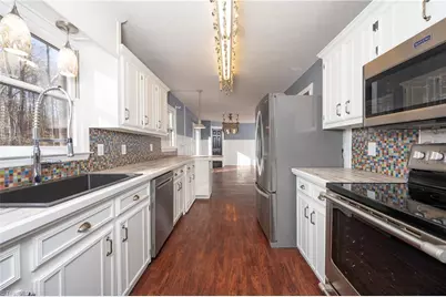 298 Apache Drive, Wallburg, NC 27107 - Photo 7