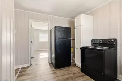 301 Gant Street, Greensboro, NC 27401 - Photo 5