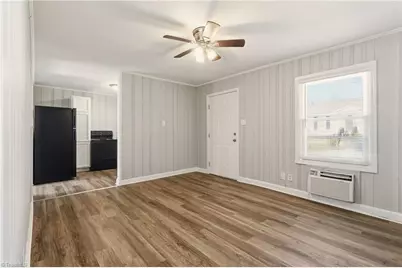 301 Gant Street, Greensboro, NC 27401 - Photo 3
