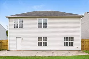 4656 Chapel Ridge Dr, Greensboro, NC 27405 - Photo 15