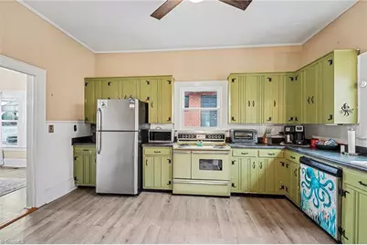 403 W Center Street, Lexington, NC 27292 - Photo 17