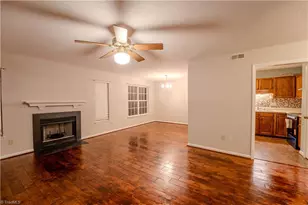 11 Meadowood Glen Way, Greensboro, NC 27409 - Photo 3