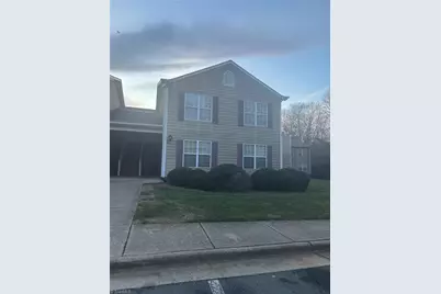 11 Meadowood Glen Way #B, Greensboro, NC 27409 - Photo 1