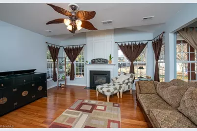 4555 Fairport Court, High Point, NC 27265 - Photo 11