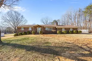 1311 Virginia St, Eden, NC 27288 - Photo 3