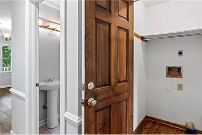 4532 Fernhaven Circle, Winston-Salem, NC 27104 - Photo 7