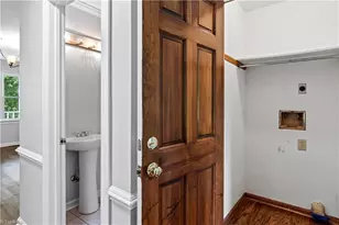 4532 Fernhaven Cir, Winston-Salem, NC 27104 - Photo 7